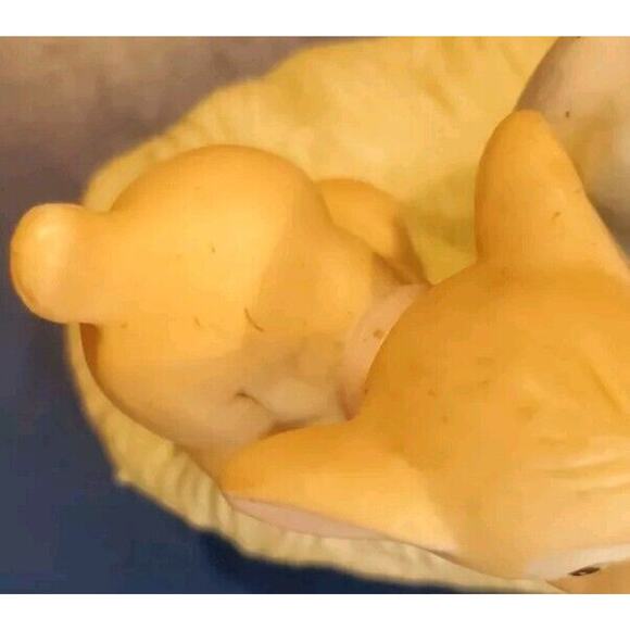 Vtg 1979 Jonathan & David Enesco Precious Moments Boy Running Dog Figurine - Picture 11 of 13